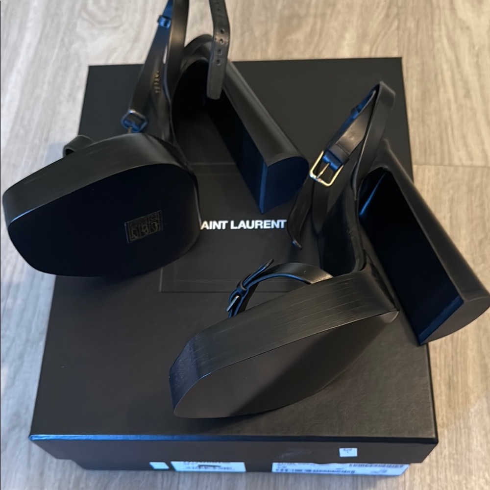 Saint Laurent Black High Heel Sandals with Platform Sole - Picture 3 of 5